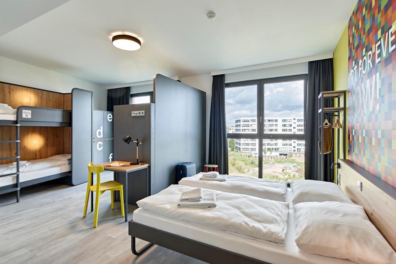 Meininger Hotel Koeln West Bagian luar foto