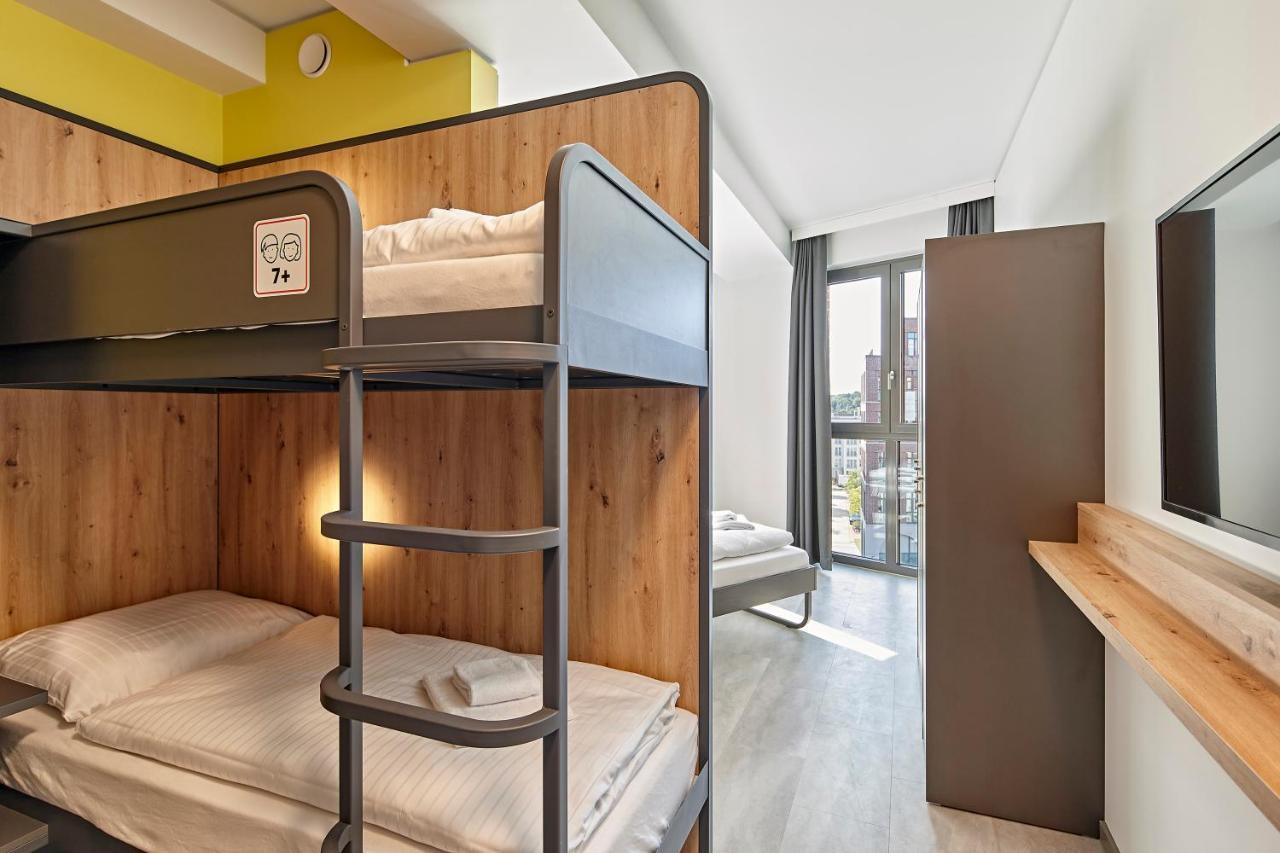 Meininger Hotel Koeln West Bagian luar foto