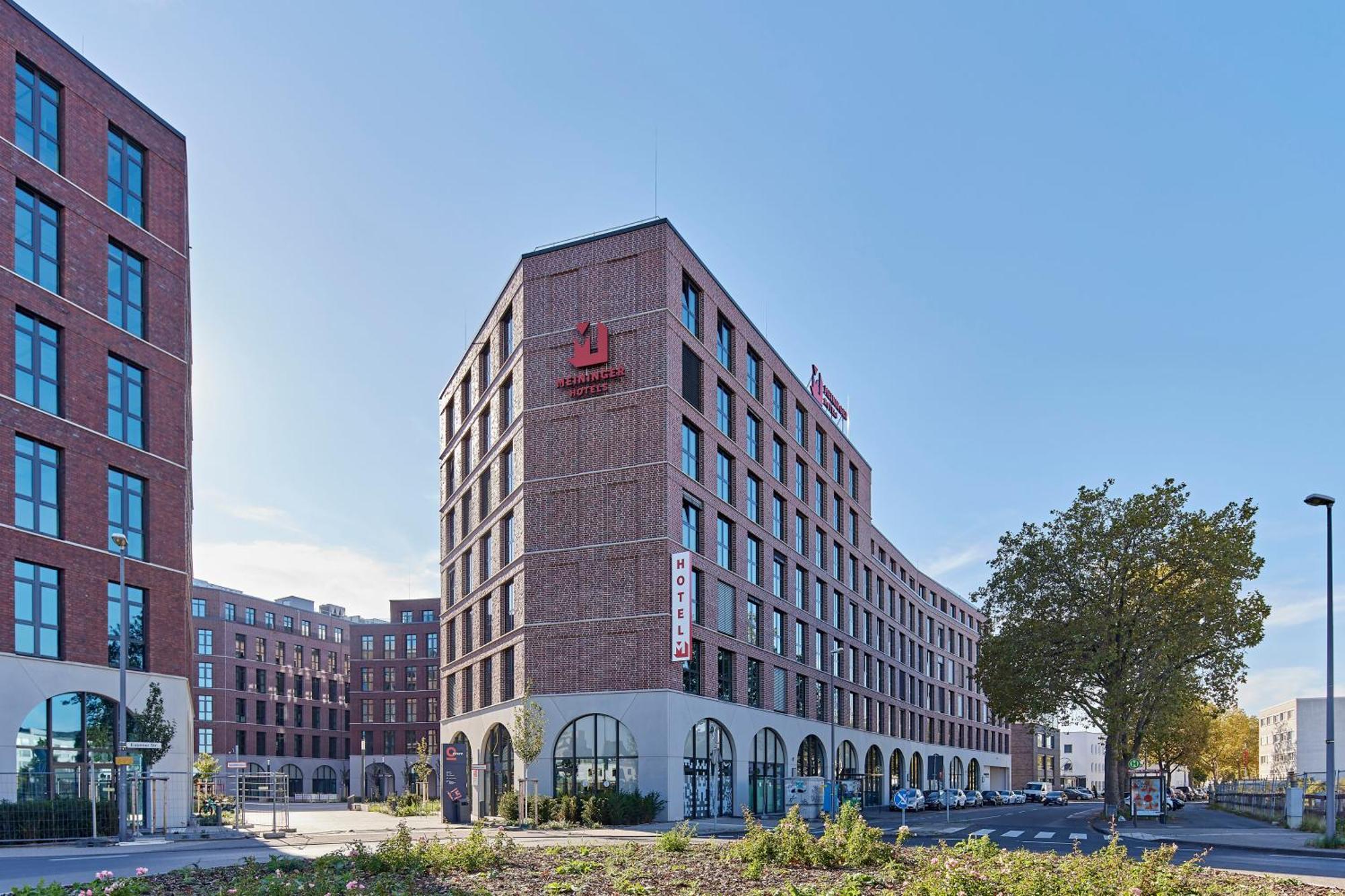 Meininger Hotel Koeln West Bagian luar foto