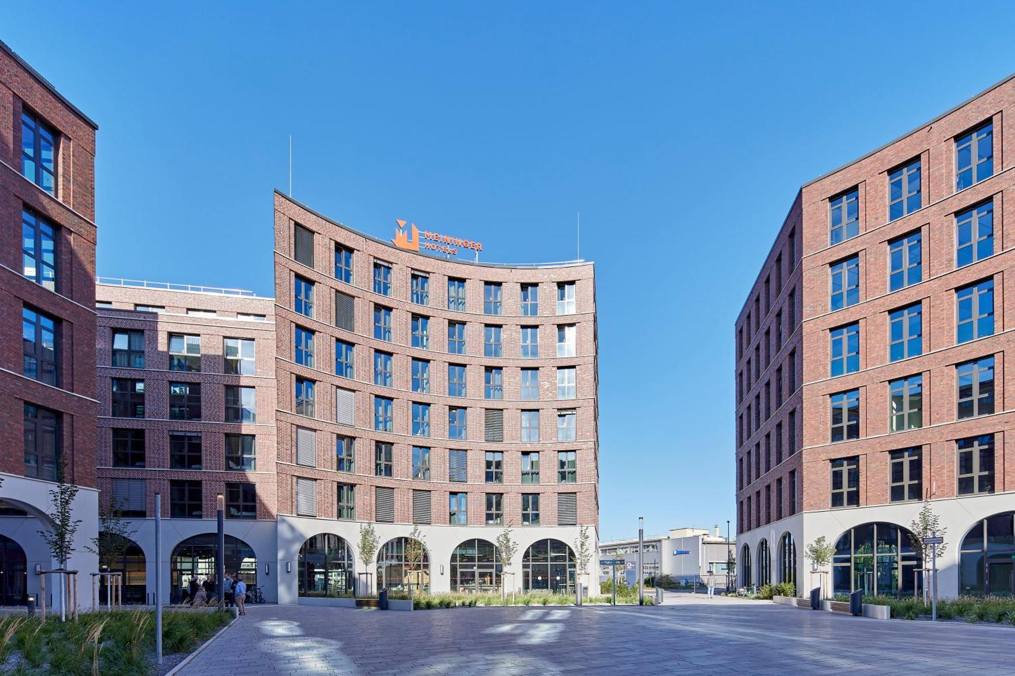 Meininger Hotel Koeln West Bagian luar foto